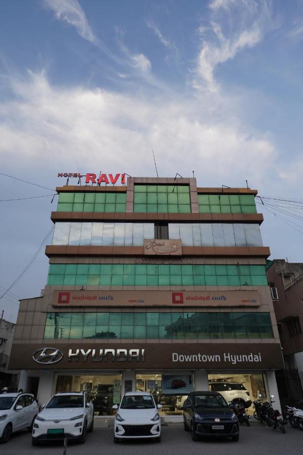 Hotel Ravi Residency Nadiād Dış mekan fotoğraf